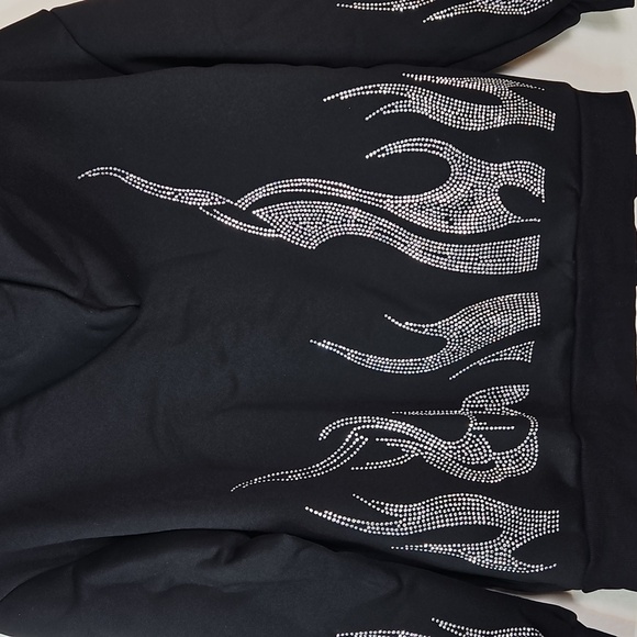Black Zip-Up Hoodie with Rhinestone Flame Design - Picture 9 of 12